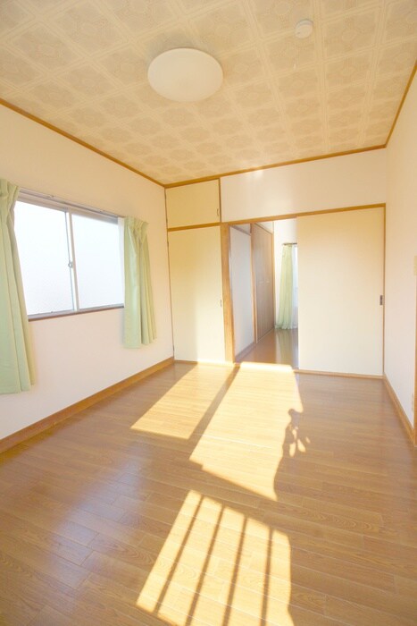 物件内観写真13　(居室)