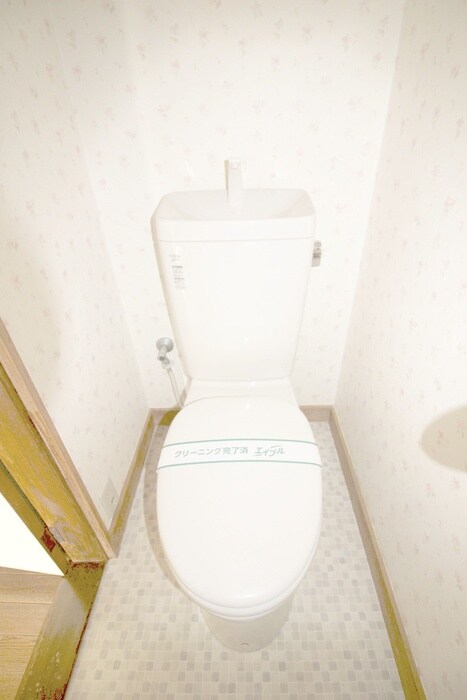 物件内観写真15　(トイレ)