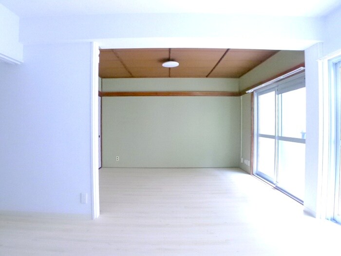 物件内観写真18　(居室)