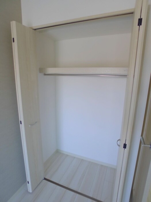物件内観写真11　(収納)