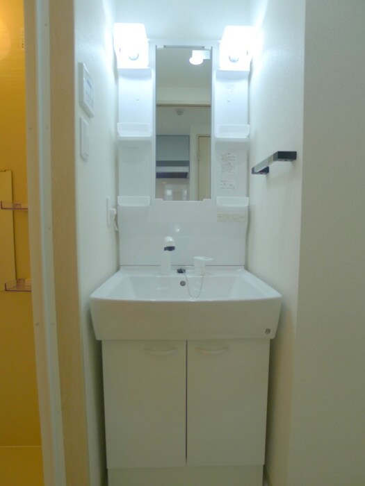 物件内観写真12　(洗面)