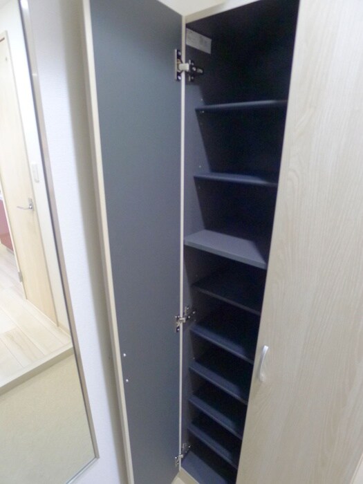 物件内観写真15　(靴箱)