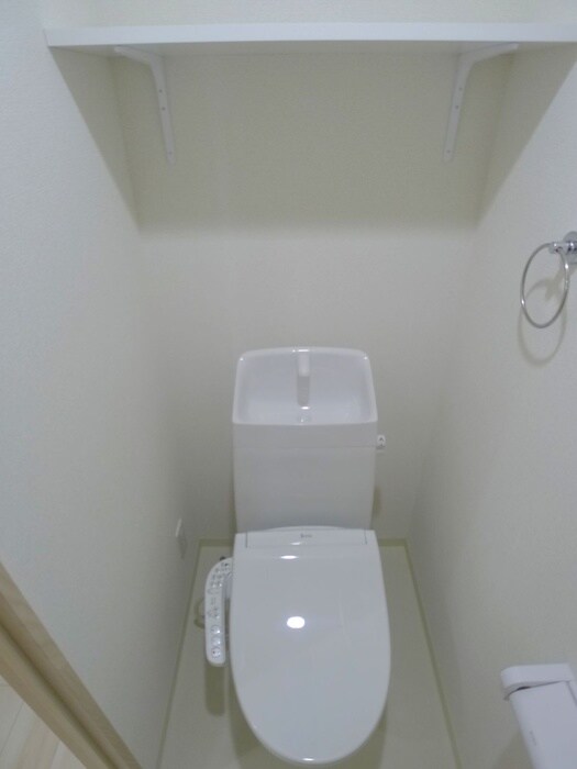 物件内観写真17　(トイレ)