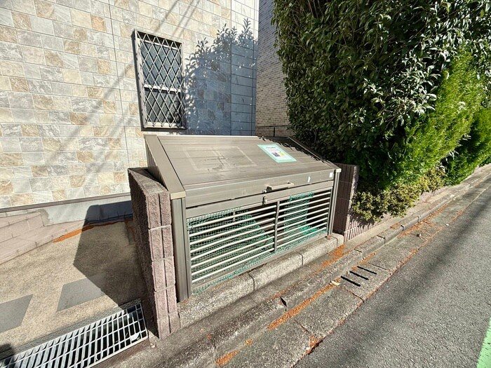 物件外観写真4　(建物設備)