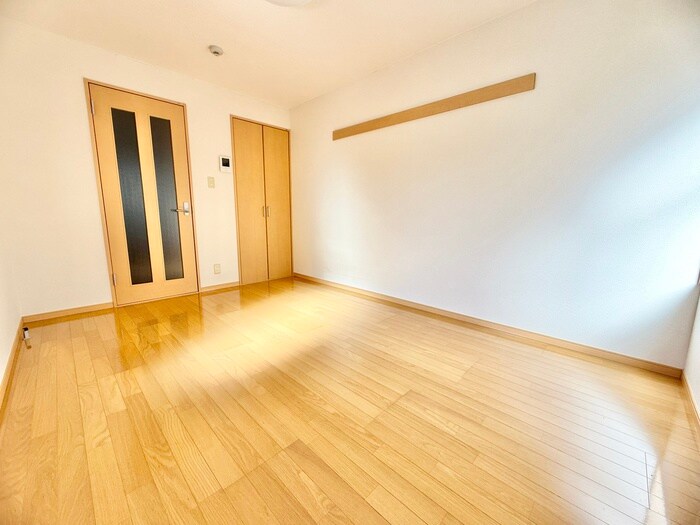 物件内観写真10　(居室)