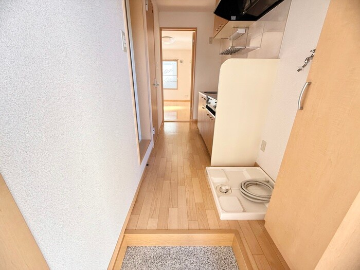 物件内観写真20　(玄関)