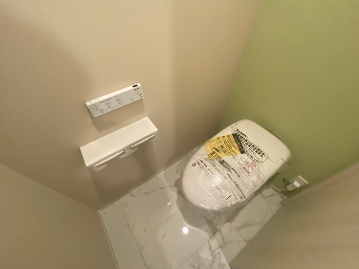 物件内観写真15　(トイレ)