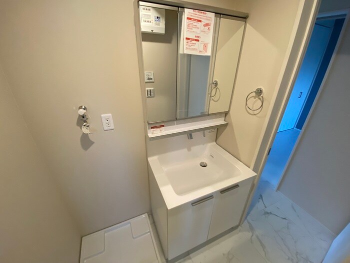 物件内観写真16　(洗面)