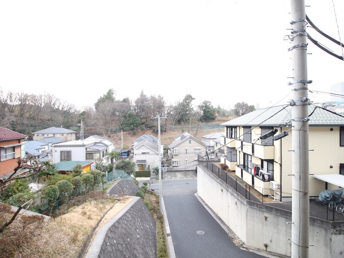 物件内観写真22　(室内からの展望)