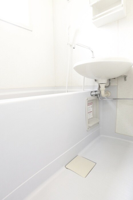 物件内観写真13　(バス／シャワールーム等)