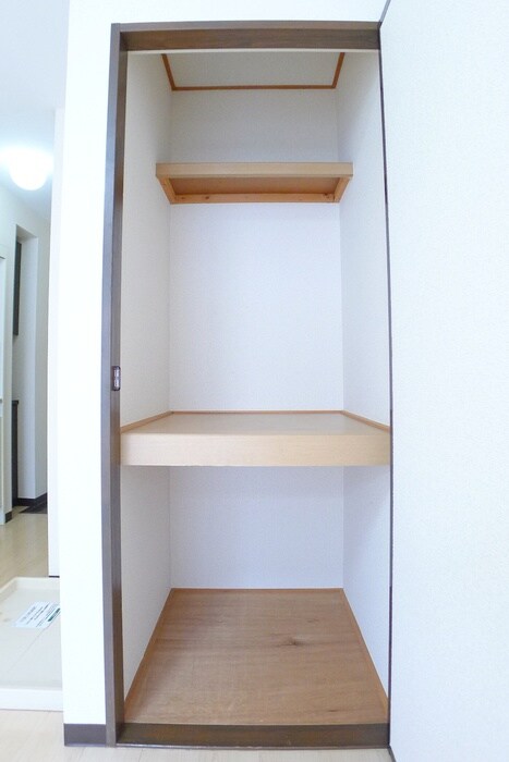 物件内観写真19　(収納)