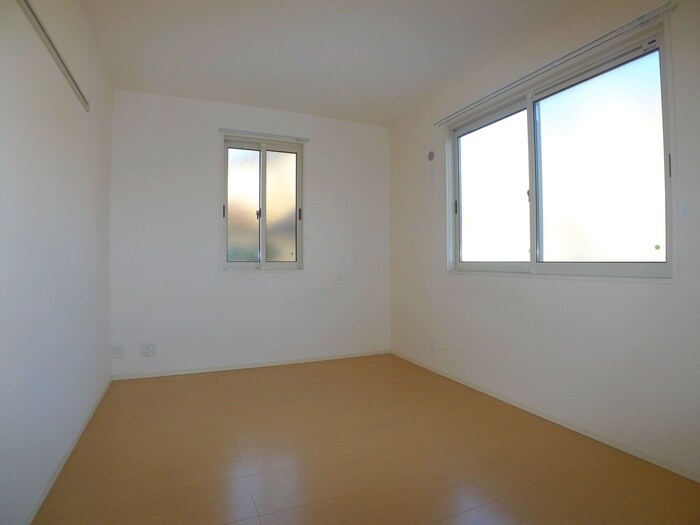 物件内観写真18　(居室)