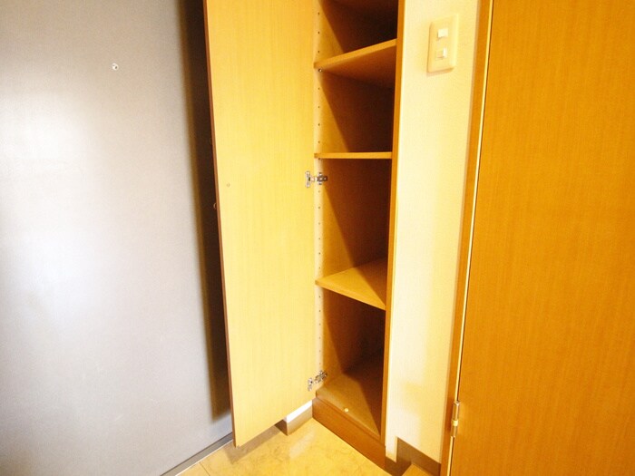 物件内観写真22　(収納)