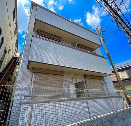 カンフォ－ラ高田外観写真