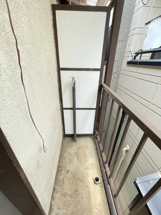 物件内観写真14　(洗濯機置場)