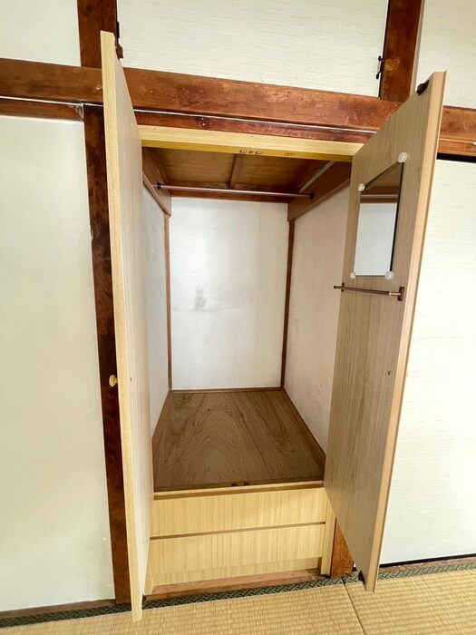 物件内観写真16　(収納)