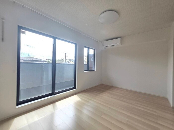 物件内観写真14　(居室)