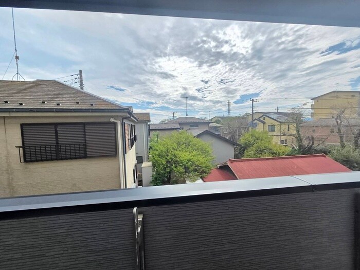 物件内観写真15　(室内からの展望)