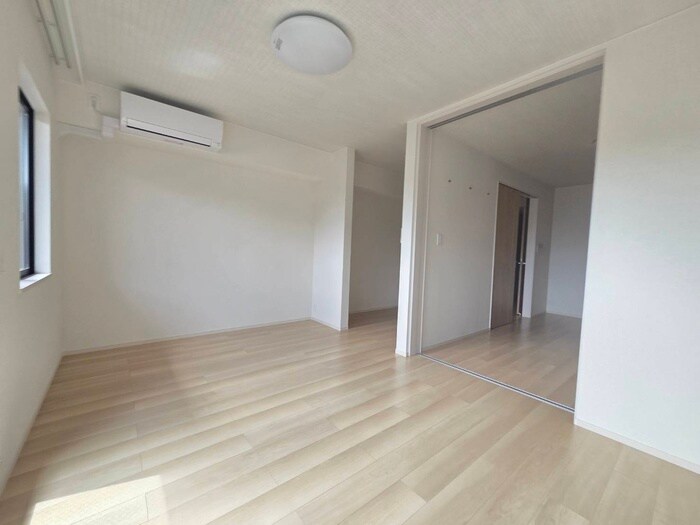 物件内観写真20　(居室)