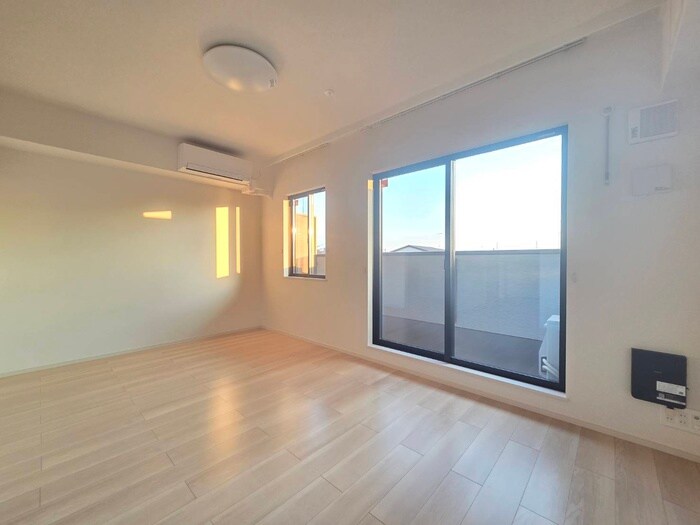 物件内観写真22　(居室)