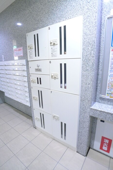 物件外観写真4　(建物設備)