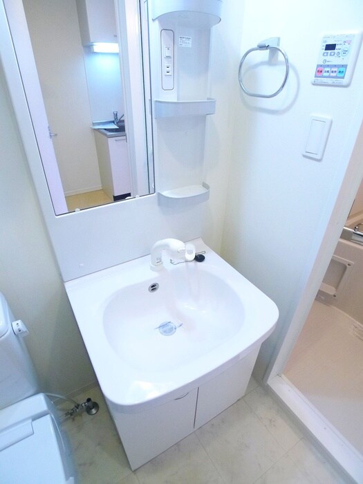 物件内観写真10　(洗面)