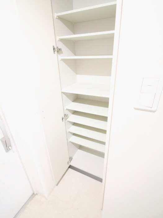 物件内観写真19　(靴箱)
