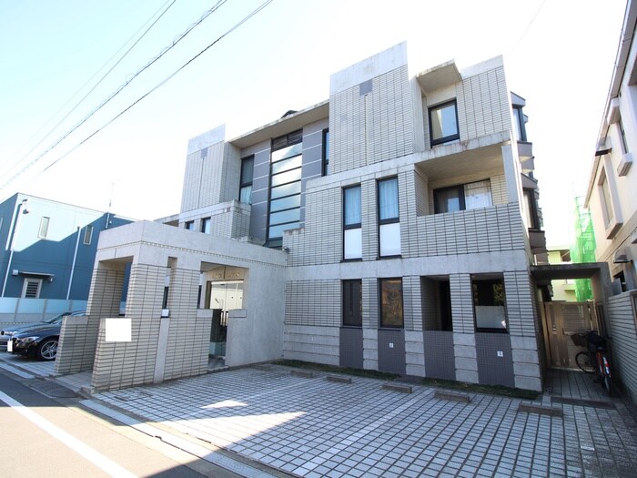 物件外観写真1　(外観写真)