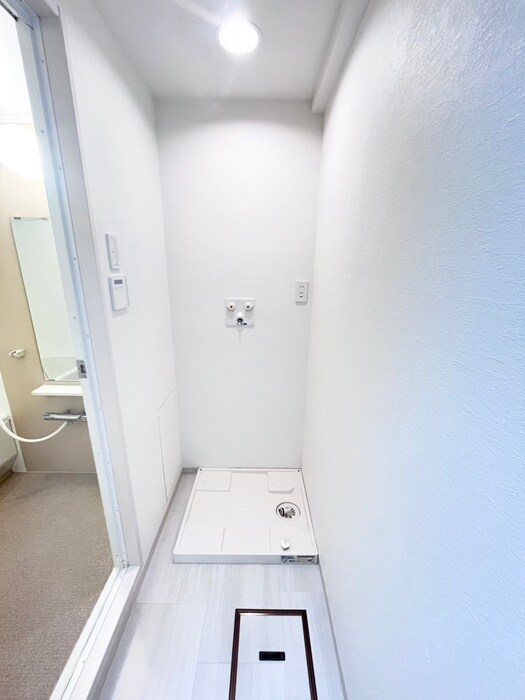 物件内観写真19　(洗濯機置場)