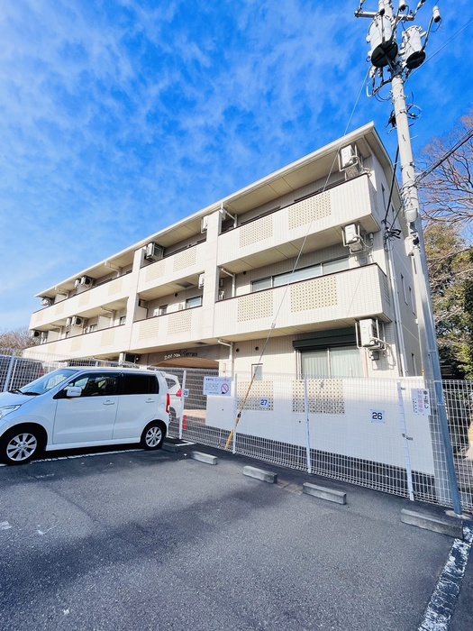 イーストサイドテラス
