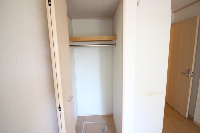物件内観写真16　(収納)