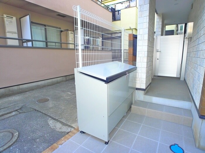 物件外観写真4　(建物設備)