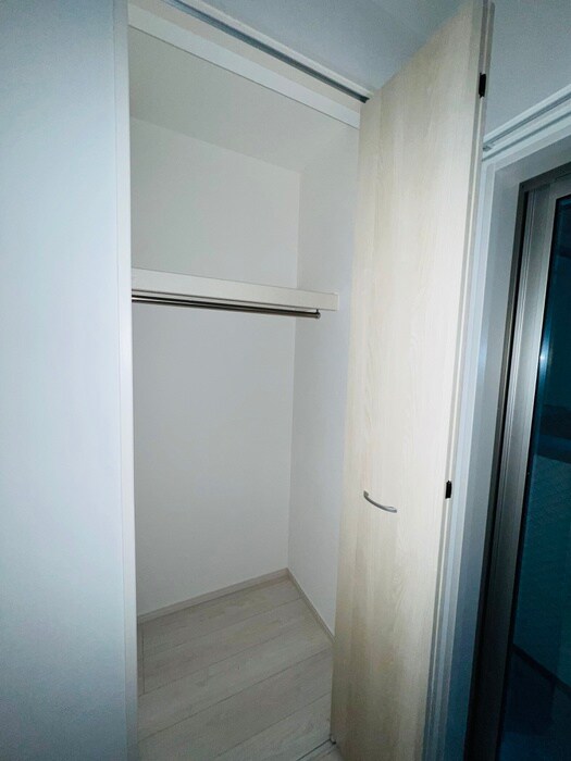 物件内観写真12　(収納)