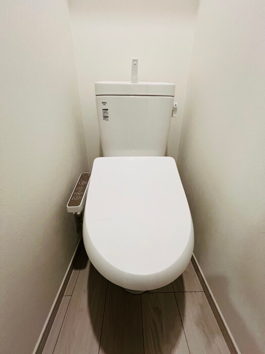 物件内観写真18　(トイレ)