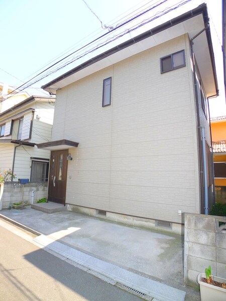 町谷貸家（松井方）外観写真