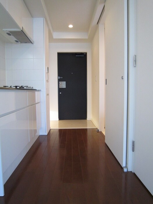 物件内観写真7　(廊下)