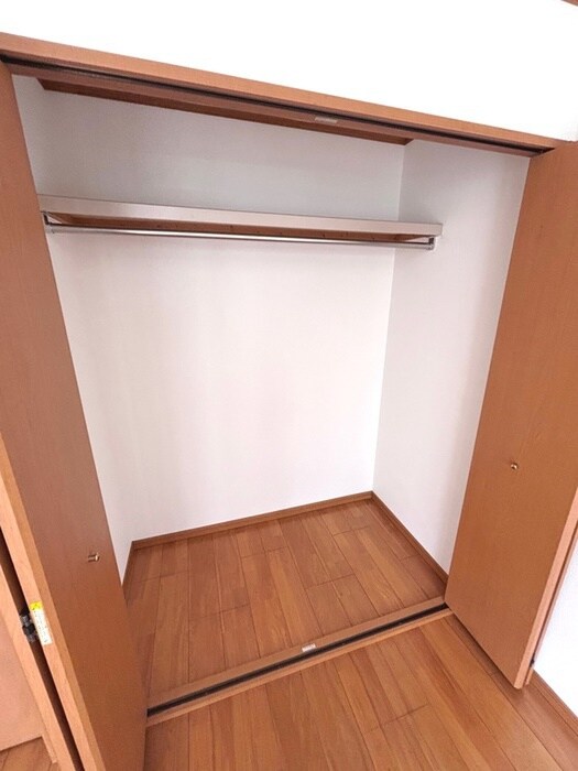 物件内観写真9　(収納)