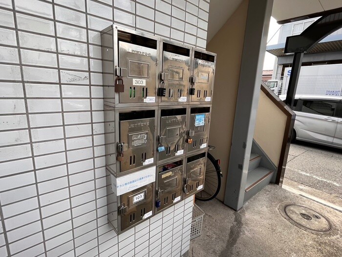 物件外観写真6　(建物設備)