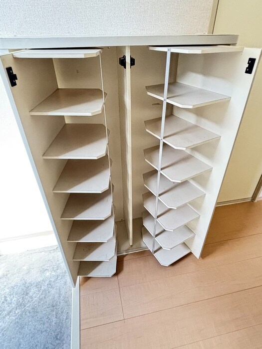物件内観写真17　(靴箱)
