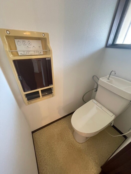 物件内観写真13　(トイレ)