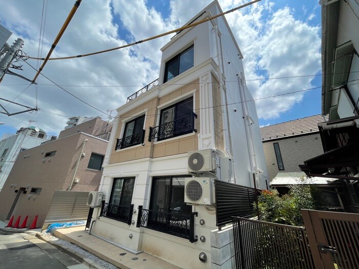 物件外観写真2　(外観写真)