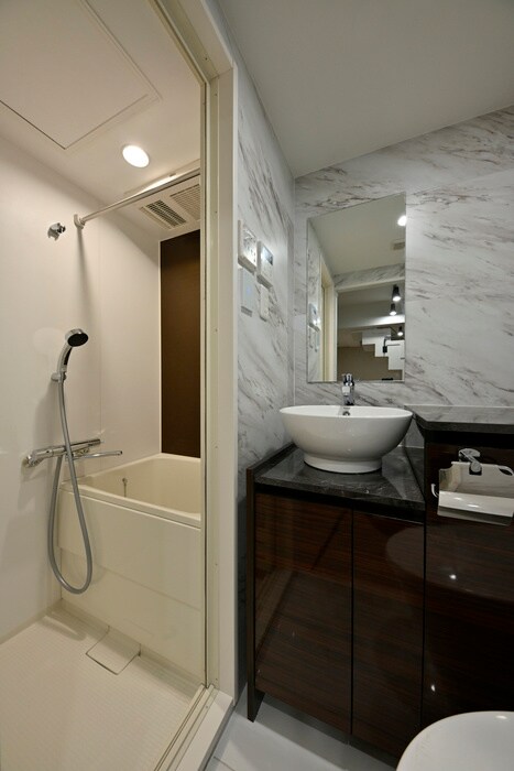 物件内観写真17　(洗濯機置場)