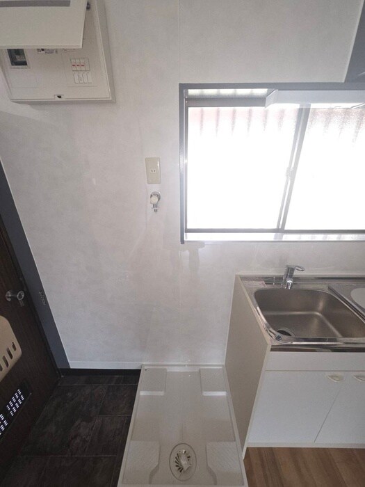 物件内観写真11　(洗面)