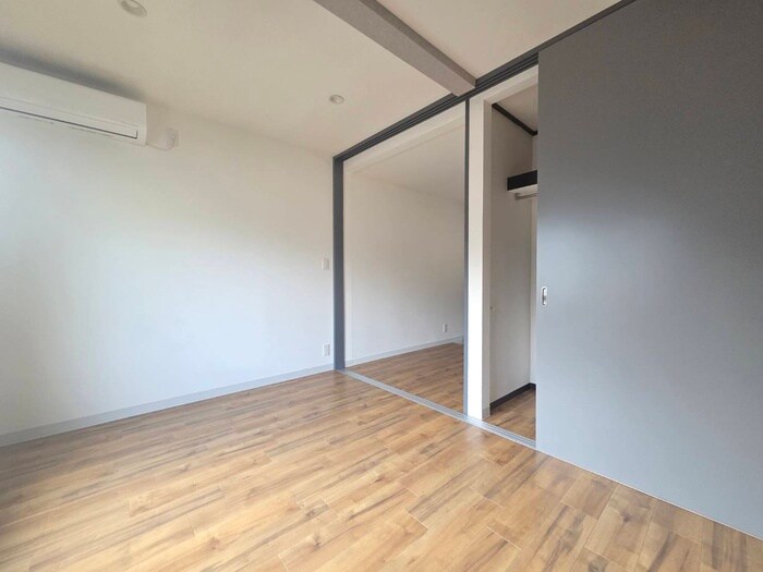 物件内観写真22　(居室)