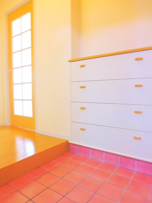 物件内観写真15　(玄関)