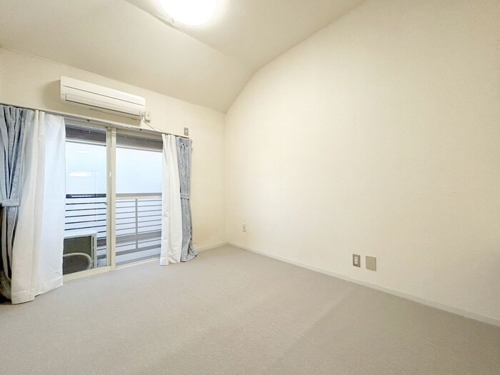 物件内観写真6　(居室)