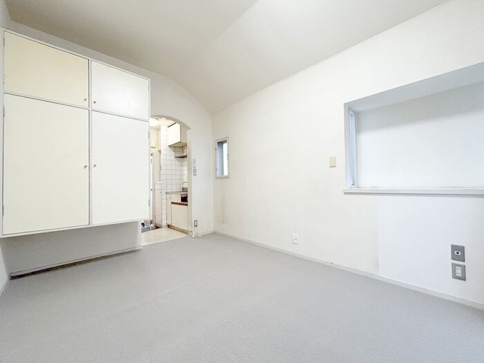 物件内観写真8　(居室)