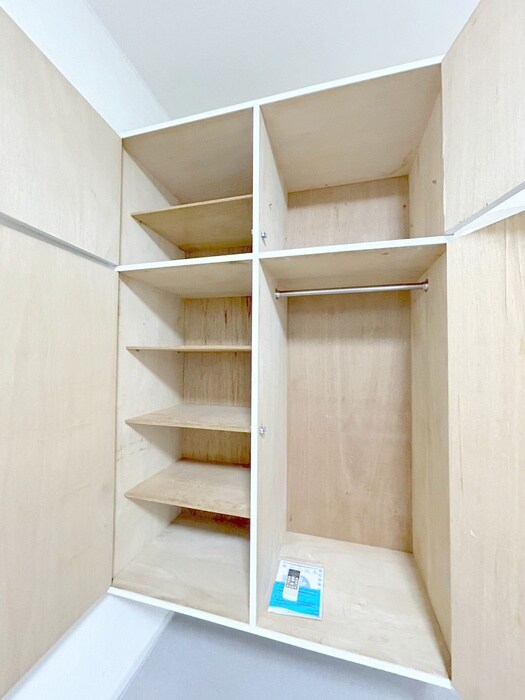 物件内観写真10　(収納)