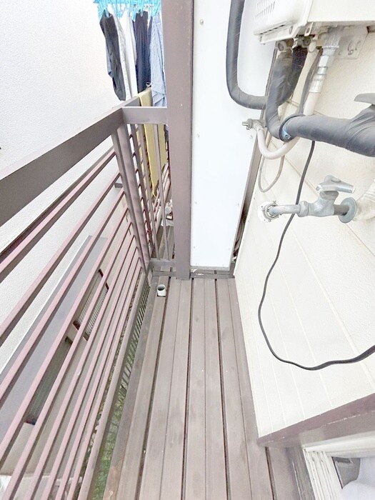 物件内観写真14　(洗濯機置場)