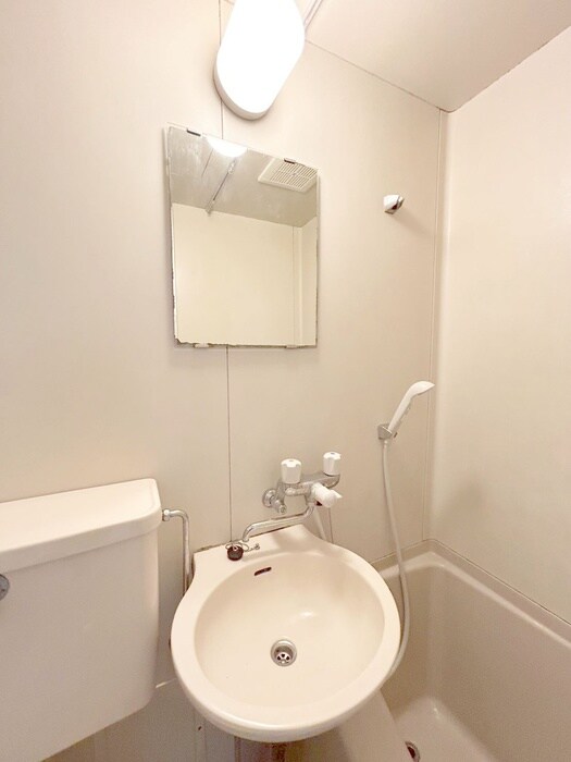 物件内観写真16　(洗面)